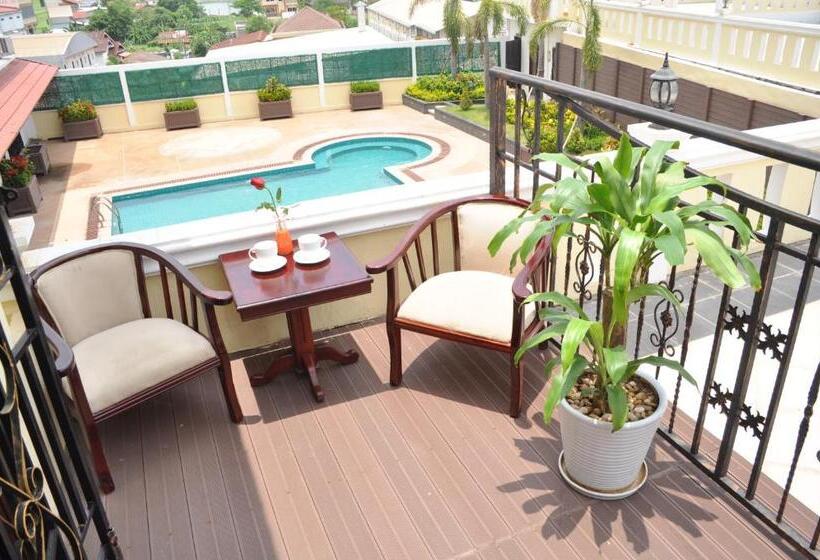 Одноместный Номер Вид на Бассейн, Grand Szechuan Hotel Vientiane
