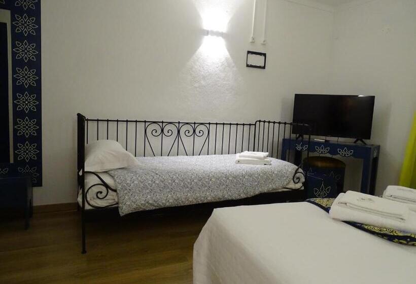 Номер Стандарт Трехместный, Casazul M&b