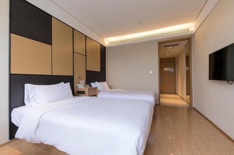 Номер Стандарт, Ji  Shanghai Zhangjiang Huaxia Middle Road