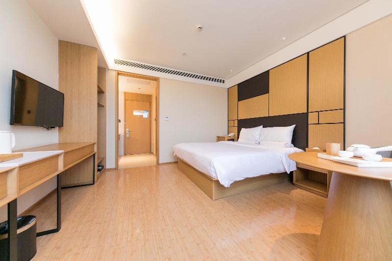 Номер Superior, Ji  Shanghai Zhangjiang Huaxia Middle Road