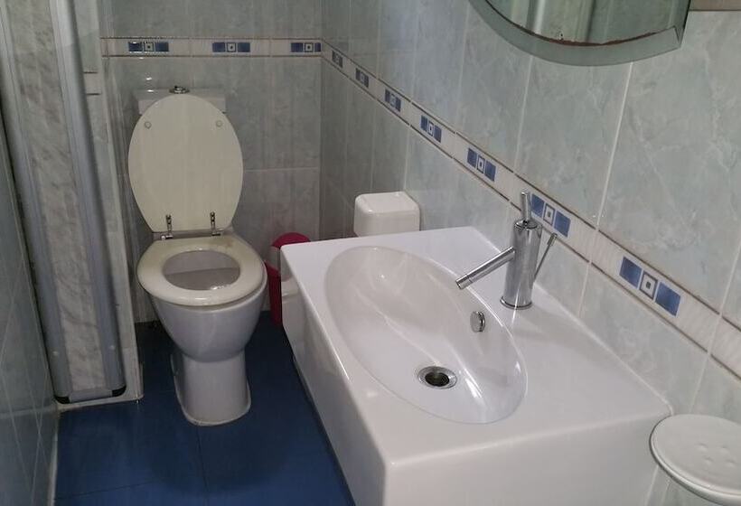 Апартаменты 3 Спальни, Dream Court Apartment