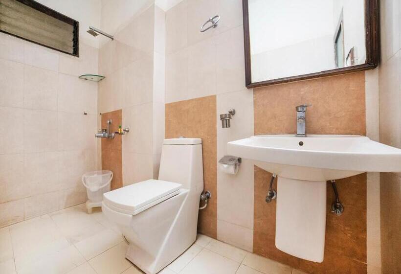 Люкс, Fabhotel Santoor Geeta Bhawan Square