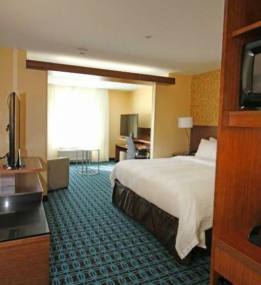 스탠다드 룸 킹사이즈 침대, Fairfield Inn & Suites By Marriott London