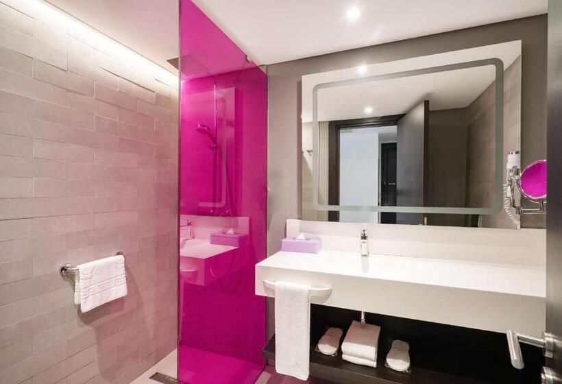 اتاق سوپریور با چشم‌انداز دریا, Park Inn By Radisson Izmir