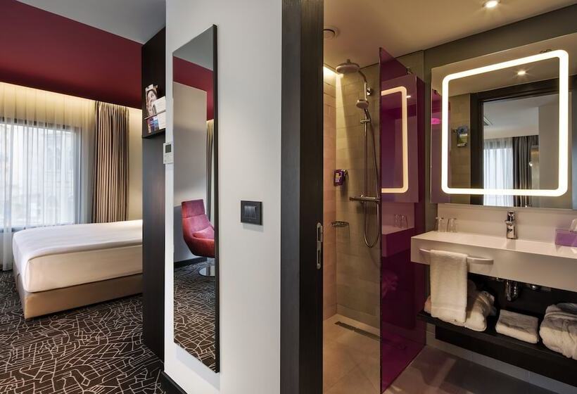 سوییت جونیور با چشم‌انداز دریا, Park Inn By Radisson Izmir