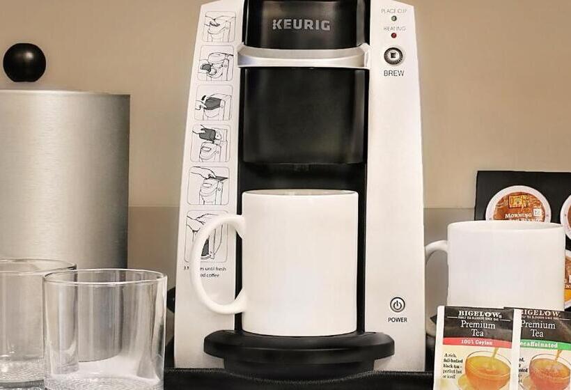 장애인을 위한 스탠다드 룸, Holiday Inn Express & Suites   Chalmette   New Orleans S, An Ihg