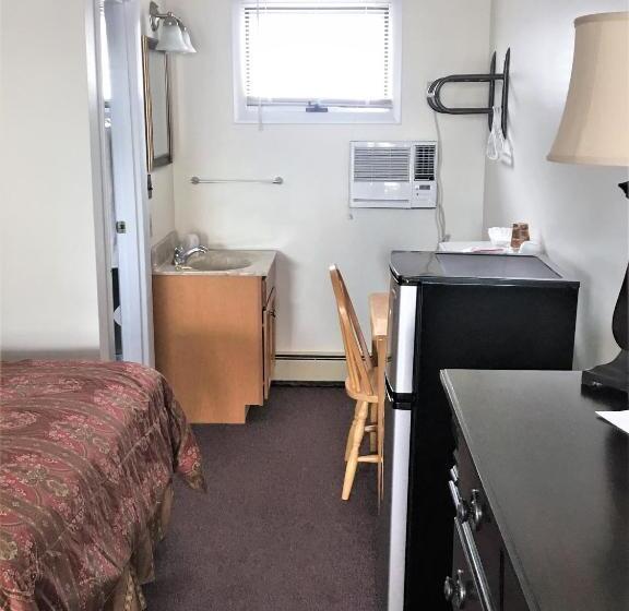 חדר סטנדרט, Sandpiper Beachfront Motel