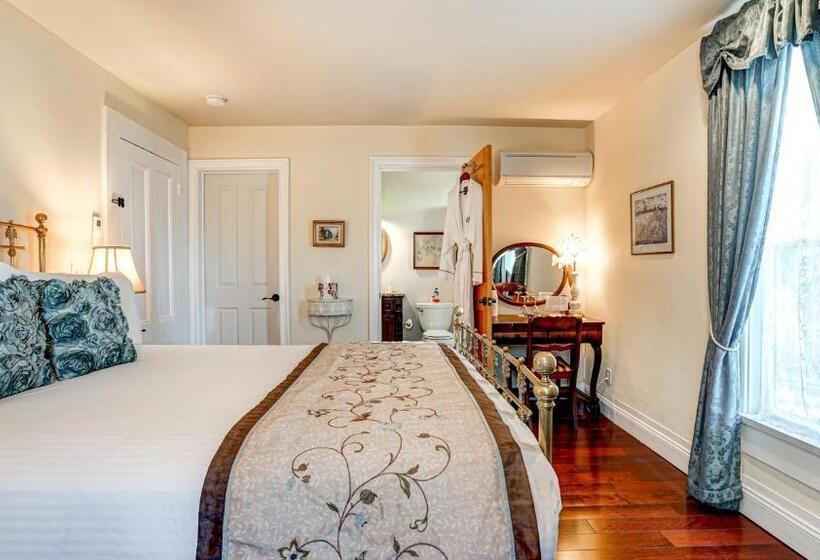 Номер Стандарт Вид на Сад, The River Belle Inn