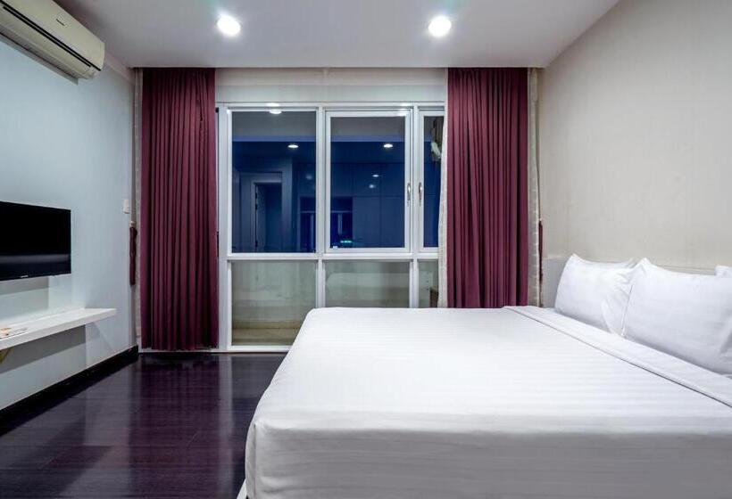 سوییت جونیور, Becamex Hotel Thu Dau Mot