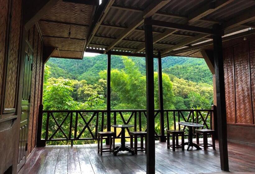 Номер Стандарт, Mekong Riverside Lodge