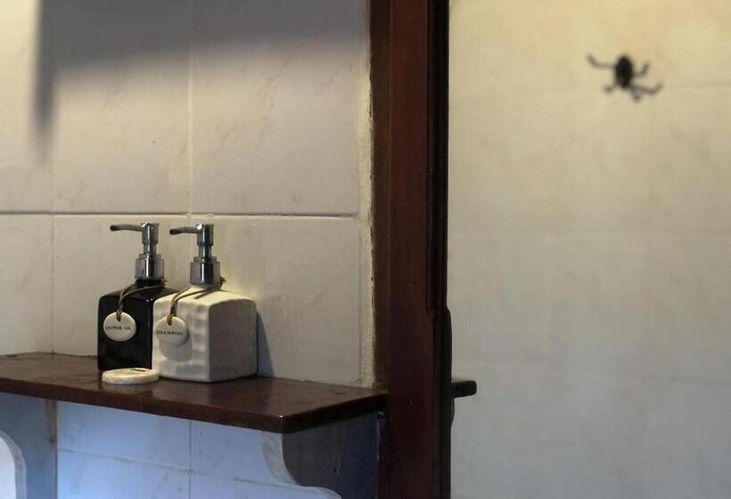 Номер Стандарт, Mekong Riverside Lodge