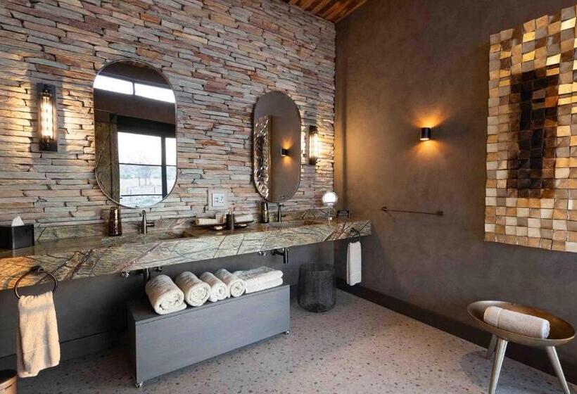 Номер Deluxe Кровать Кинг, Ximuwu Safari Lodge