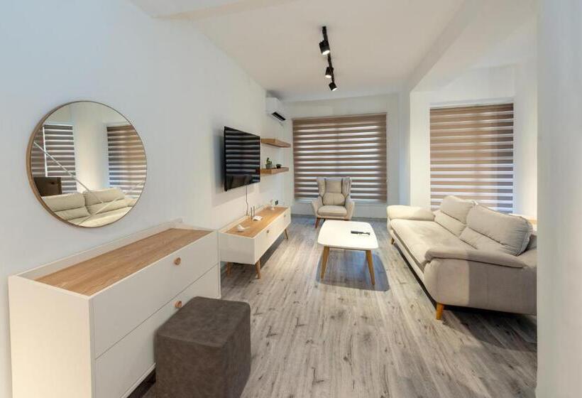 اتاق استاندارد, Nicosia Suites