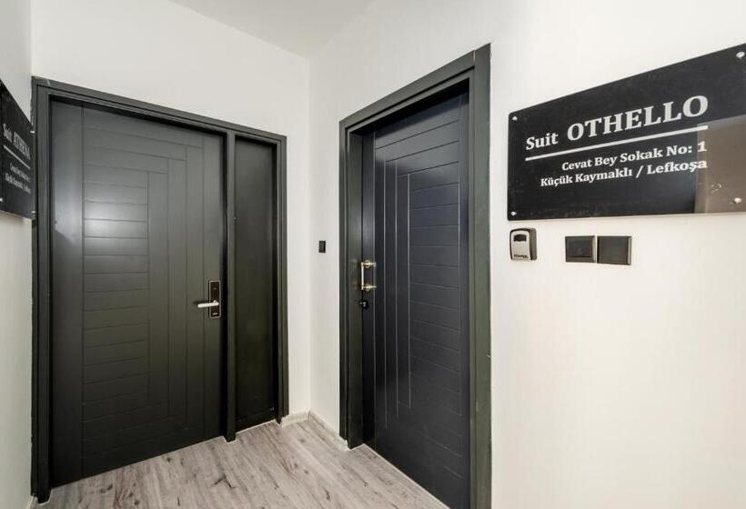 Номер Стандарт, Nicosia Suites