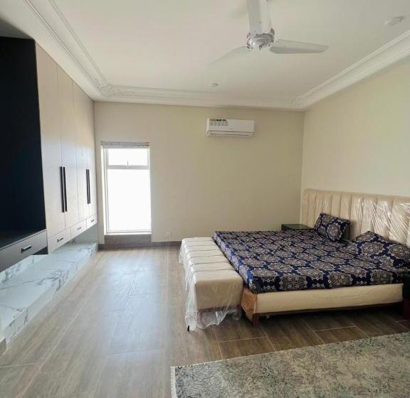 آپارتمان کلاسیک 1 خوابه, Rehman Luxury Rooms And Apartments