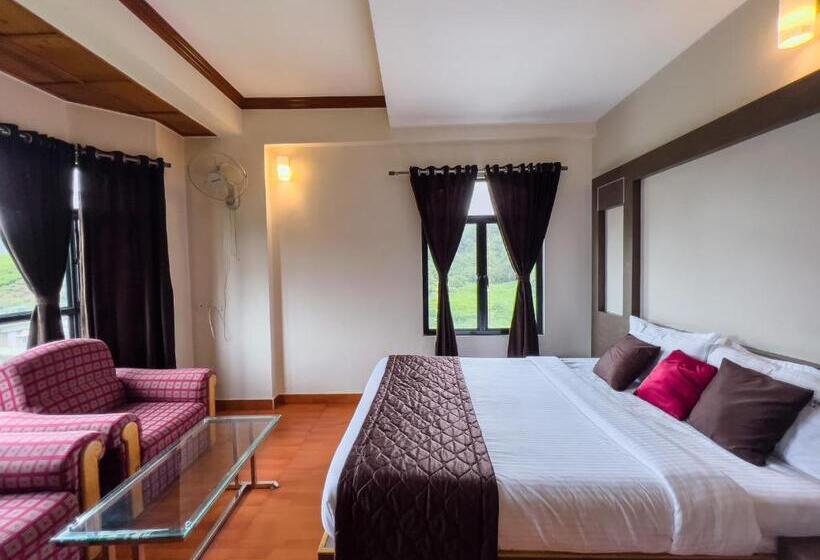 Standardrum, Munnar Castle
