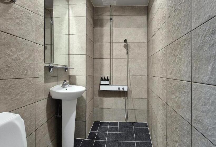 חדר דלוקס, Pension Inn
