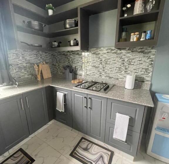 اتاق استاندارد با چشم‌انداز کوهستان, Mavana Cottages