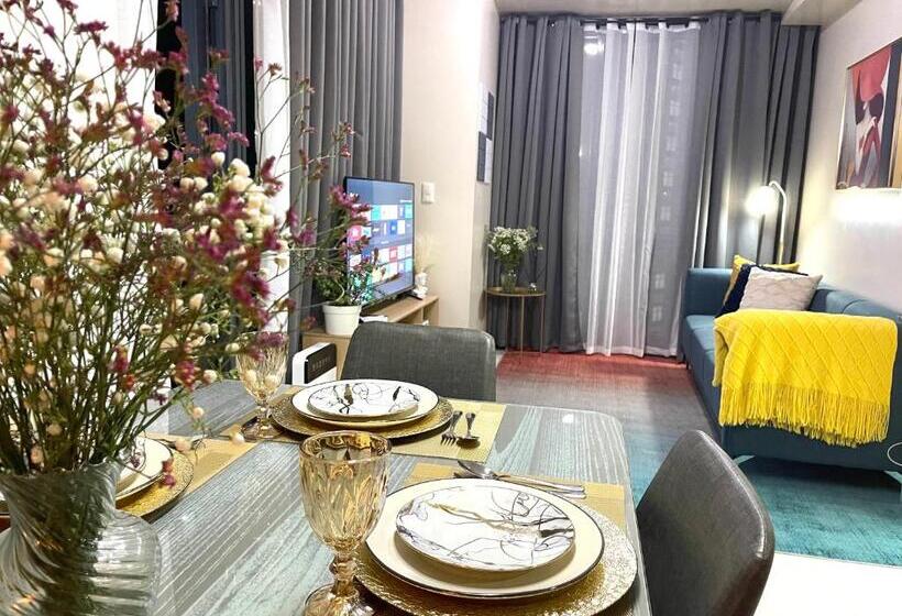 침실 2개 디럭스 아파트, Executive Luxury 2br Condo Unit In Mckinley Hill Bgc Taguig