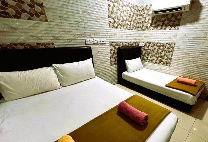 Трехместный Номер Комфорт, Damansara Damai Hotel  Dd