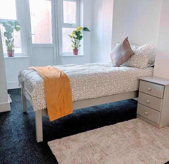 Семейные Апартаменты 3 Спальни, Bay Wind Apartment