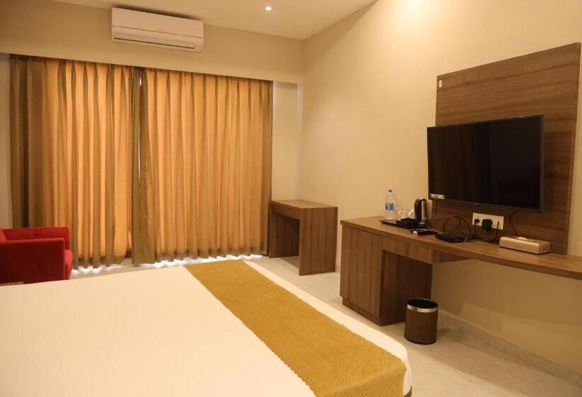 اتاق لوکس با بالکن, Kanke Resort