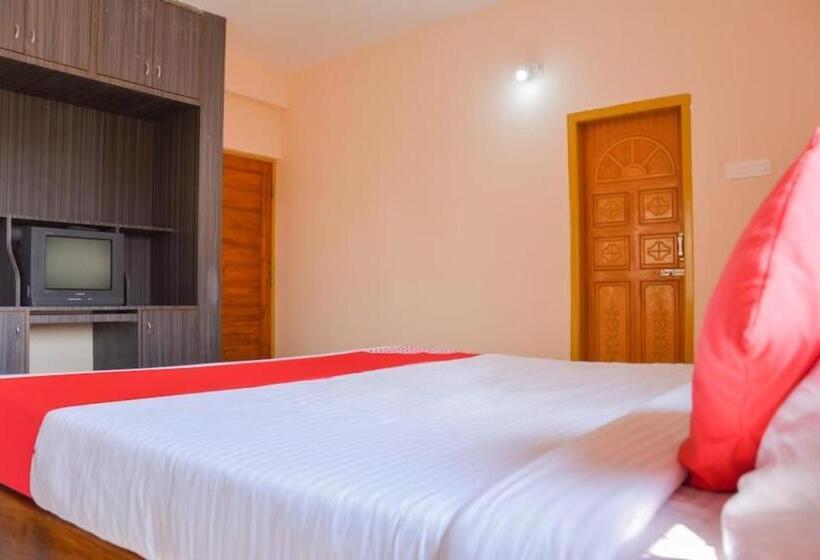 Номер Deluxe, Goroomgo Caroline Homestay Bhubaneswar