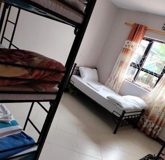 공동 객실, Visitor S Hostel