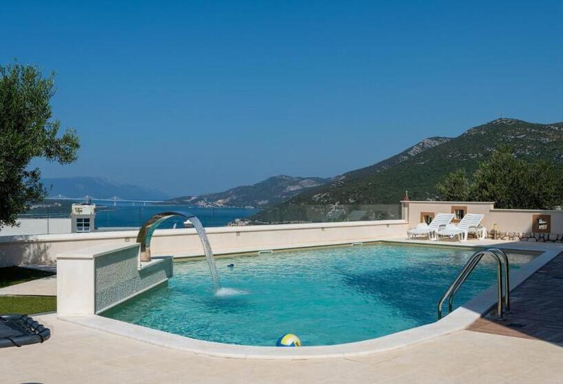 آپارتمان 1 خوابه با چشم‌انداز دریا, Apartment With Pool Sunset Cove