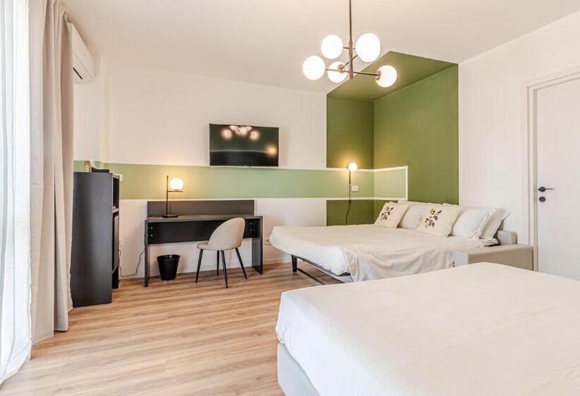 4인용 수피리어 룸, Numberz Rooms And Apartments