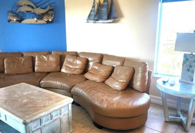 آپارتمان 2 خوابه با چشم‌انداز دریا, Sunset Sands From Oasis Getaways