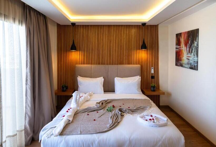 标准间带阳台, Unico Hotel Maarif
