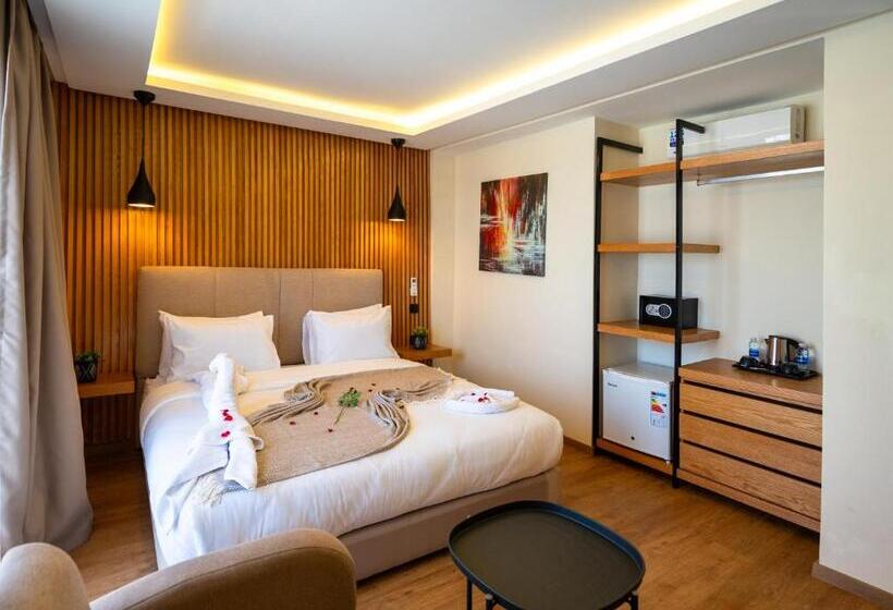 标准间带阳台, Unico Hotel Maarif