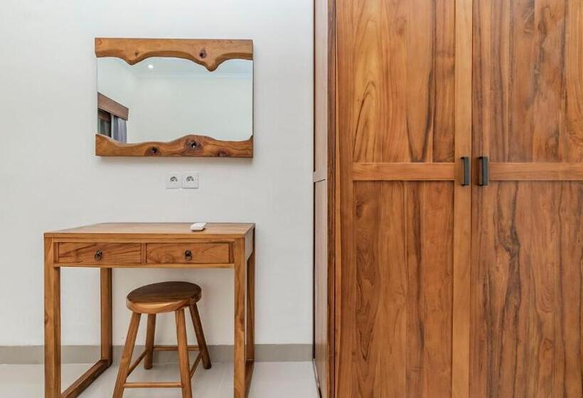 Номер Стандарт Вид на Сад, Marwati Guest House