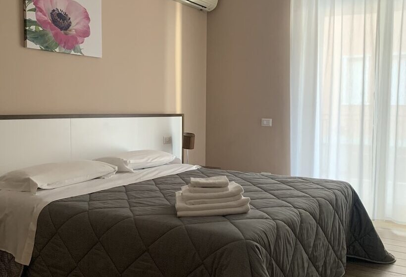 חדר סטנדרט לארבעה, Palazzo Ducale