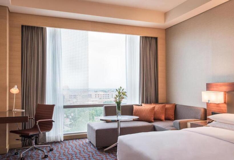 클럽 룸 킹침대, Hyatt Regency Lucknow Gomti Nagar