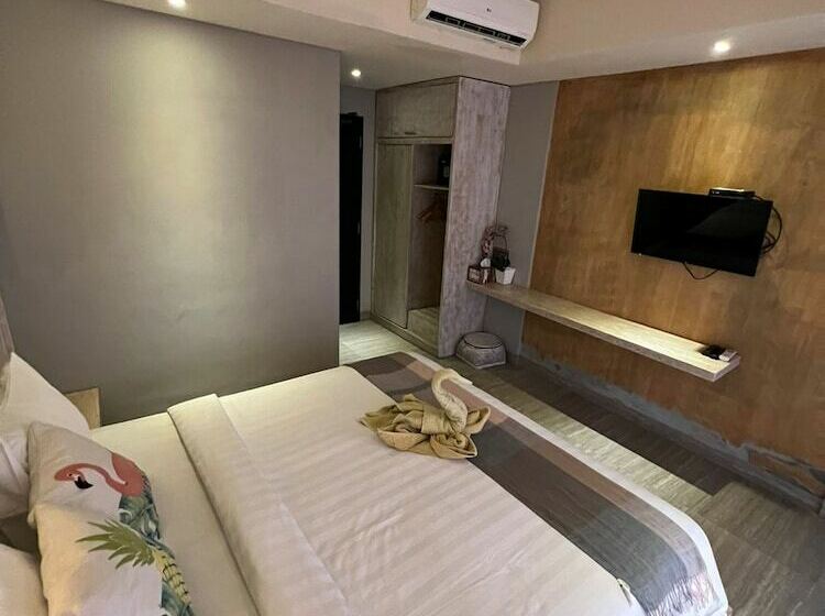 Номер Deluxe с Балконом, Locomotive Hotel And Spa By Eps