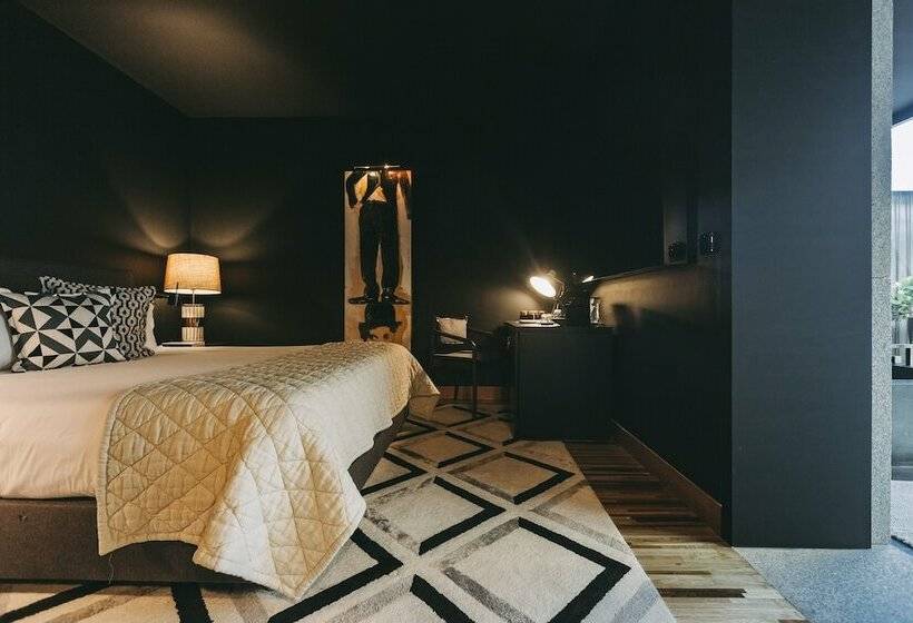 Quarto executivo, Torel Avantgarde