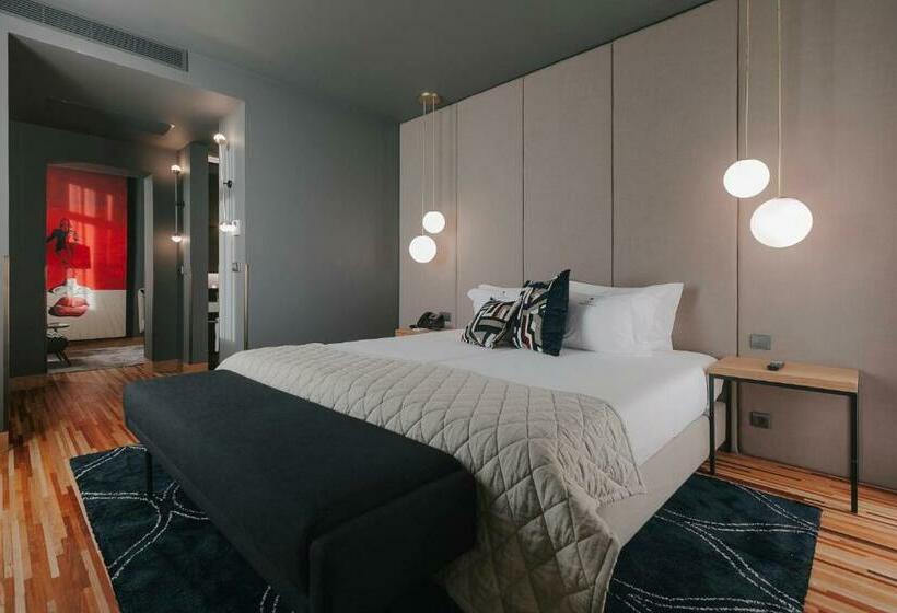 Junior Suite Deluxe, Torel Avantgarde