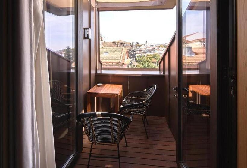 Quarto executivo, Torel Avantgarde