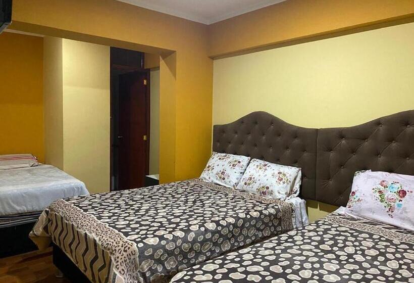 اتاق استاندارد سه نفره, Hostal Rosas Pampa
