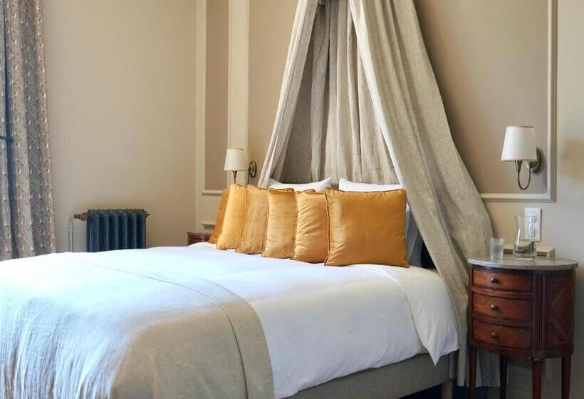 Номер Deluxe Вид на Море, Chateau Pascalette