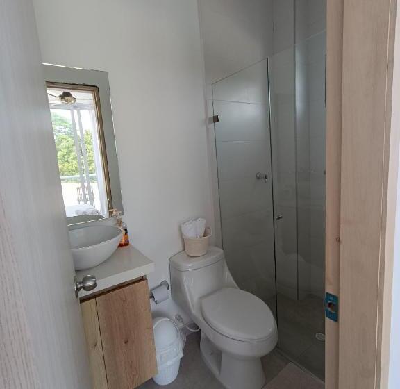 Четырехместный Номер Классик, Aqua House