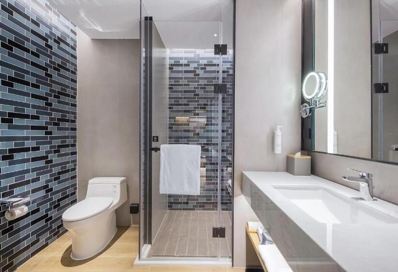 디럭스 룸 킹사이즈 침대, Fairfield By Marriott Shenzhen Dameisha