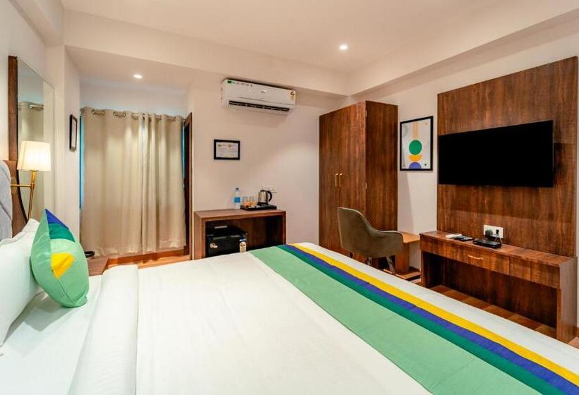 Номер Deluxe, Treebo Premium Omni Residency