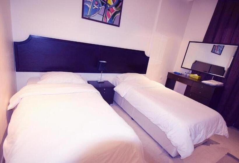 Family Suite, Leaders Plaza Mahboula