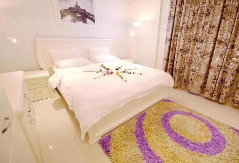 Апартаменты 2 Спальни, Leaders Plaza Mahboula