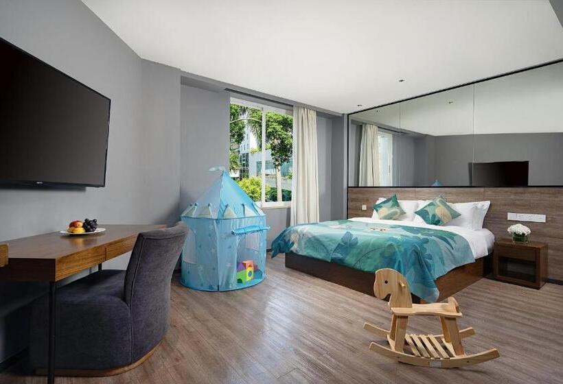 Номер Deluxe Кровать Кинг, 有集城市客栈锦绣中华店unijoy Cityinn Splendid China Shenzhen