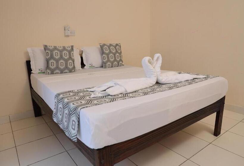اتاق لوکس یک تخته, Merry Villa Hotel & Apartments