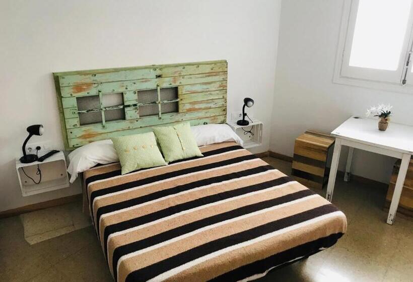 スタンダードルーム, Mucha Masia Hostel Rural Urba